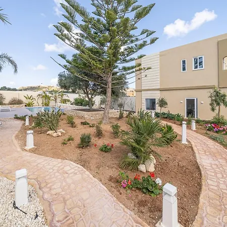 Ta' Benna Villa Għajnsielem